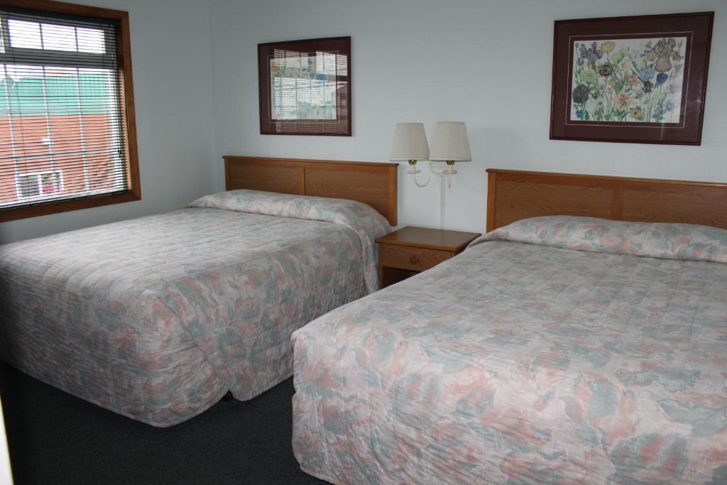 Azalea Lodge Gold Beach Room photo